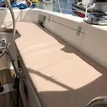 Botel Location Insolite En Voilier, Navigation, Coucher De Soleil, Et Baignades En Le Grau-du-Roi
